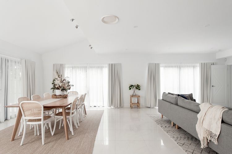 57 Tomaree Rd – air con, Wi-Fi and boat parking