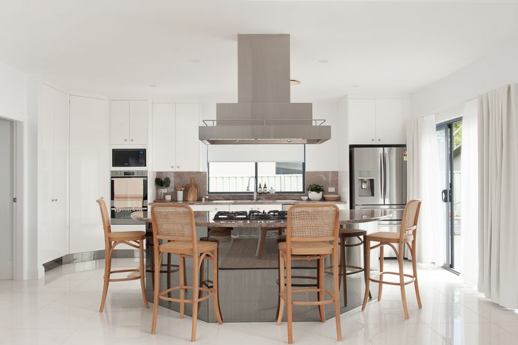 57 Tomaree Rd – air con, Wi-Fi and boat parking