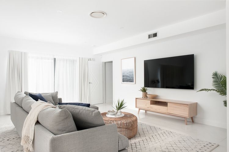 57 Tomaree Rd – air con, Wi-Fi and boat parking