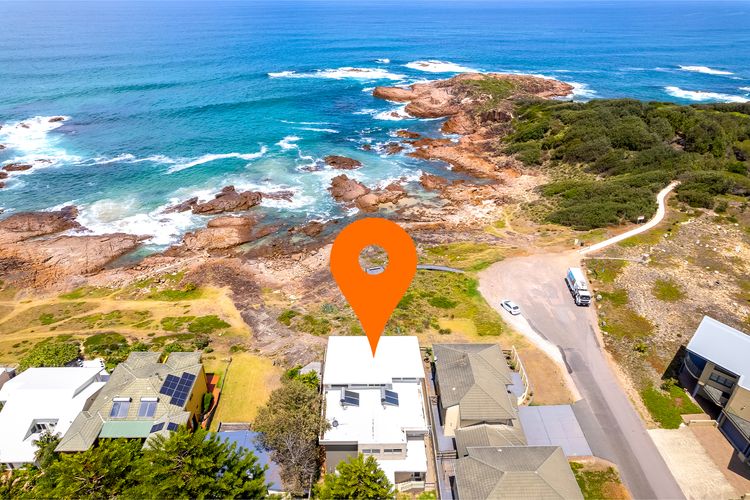 Ocean on the Rocks, 1/21 Ocean Ave – waterfront, Wi-Fi, Ducted Air Conditioning