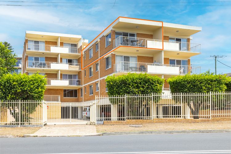 Yarramundi, 6/47 Magnus St – Unit in Nelson Bay with stunning water views,  air con, wifi, linen and bed making