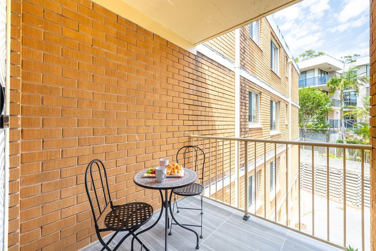 Yarramundi, 6/47 Magnus St – Unit in Nelson Bay with stunning water views,  air con, wifi, linen and bed making