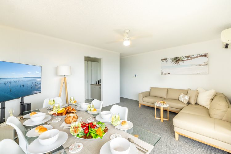Yarramundi, 6/47 Magnus St – Unit in Nelson Bay with stunning water views,  air con, wifi, linen and bed making