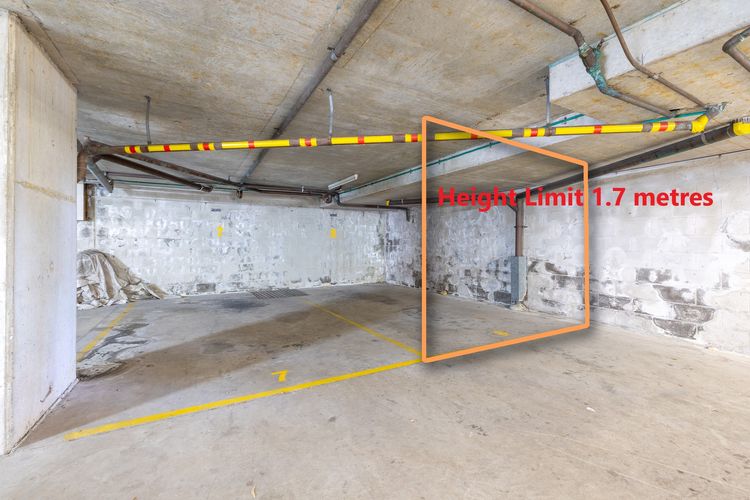 The Poplars, 8/36 Magnus St – fantastic water views, pool and WiFi