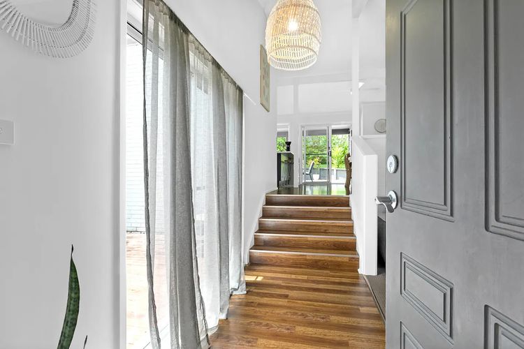 Seaside Family Escape, 11 Navala Ave – pet friendly, Air Con & Wi-Fi