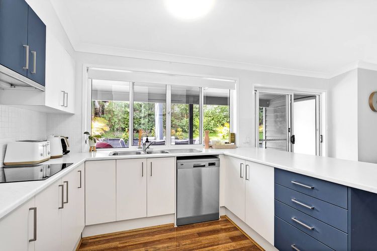 Seaside Family Escape, 11 Navala Ave – pet friendly, Air Con & Wi-Fi