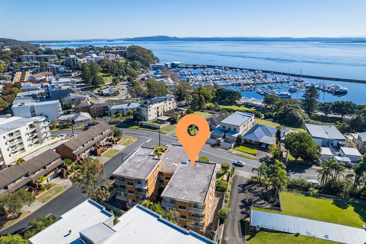 Yarramundi, 7/47 Magnus St – spectacular views in the heart of Nelson Bay