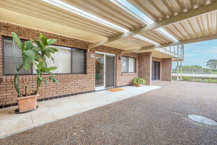 Yawa at Yoolarai, 64 Yoolarai Cr – Ducted air, WiFi, Shared Pool