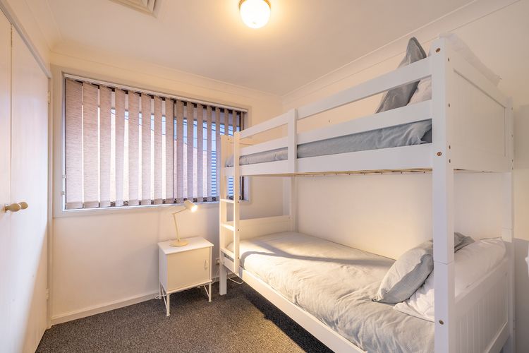 Yawa at Yoolarai, 64 Yoolarai Cr – Ducted air, WiFi, Shared Pool