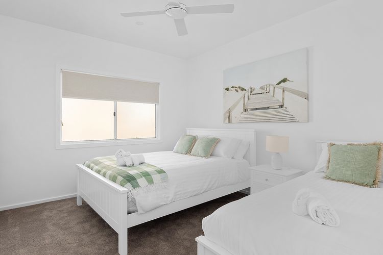 Hideaway 2, 3a Lillian St – filtered water views