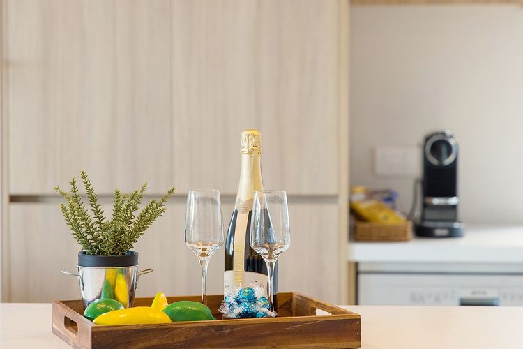 Hideaway 2, 3a Lillian St – filtered water views