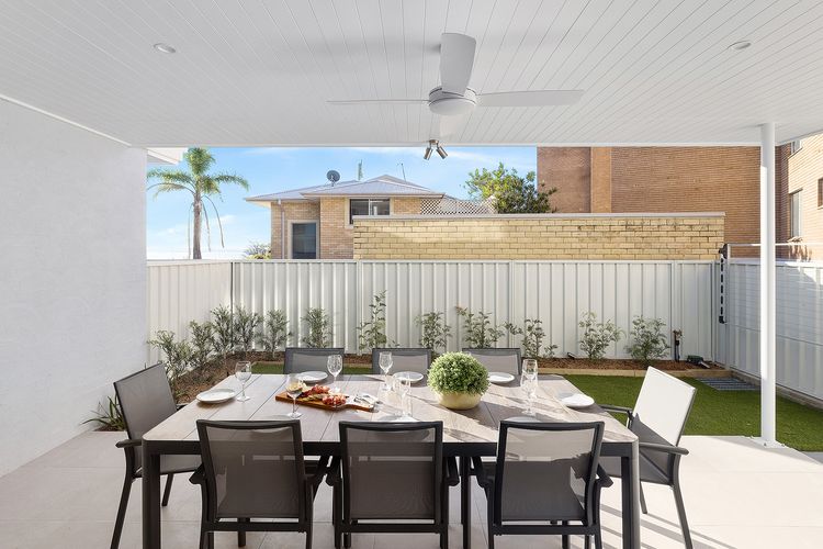 Hideaway 2, 3a Lillian St – filtered water views