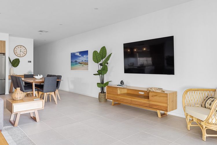 Hideaway 2, 3a Lillian St – filtered water views