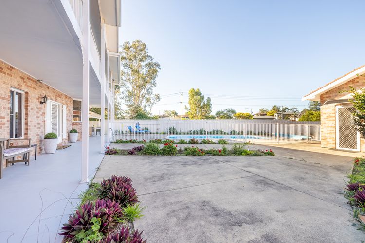 24 Irawari Crescent – pool, air con, pet friendly, boat parking