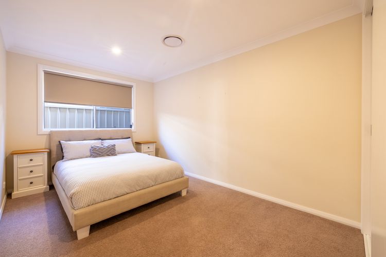 Shelly’s Bay Escape, 27c Dowling St – stylish with ducted air con and Wi-Fi