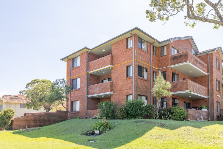Amanda Court 14, 1-5 Weatherly Close – 250 metres from Shoal Bay Beach