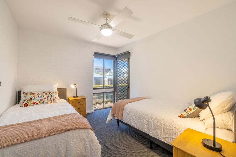 Boondelbah, 4/29 Soldiers Point Rd – waterfront bliss