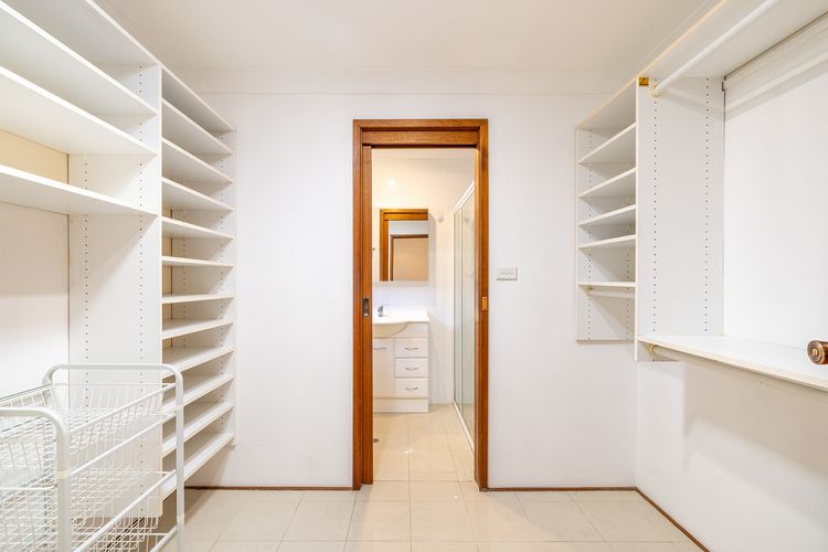 139 Government Rd  – Pet Friendly, Air Con, WiFi, Water views