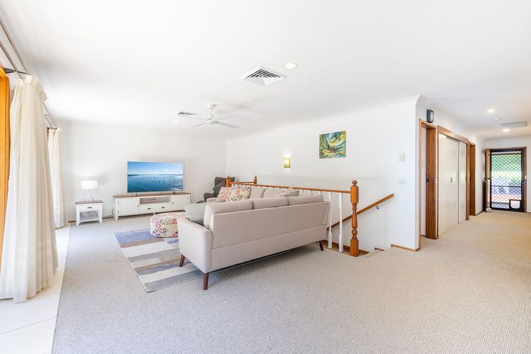 139 Government Rd  – Pet Friendly, Air Con, WiFi, Water views