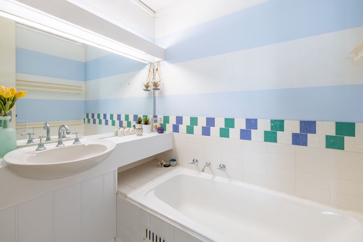 Harbourside , 14/3-7 Soldiers Point Rd – waterfront magic