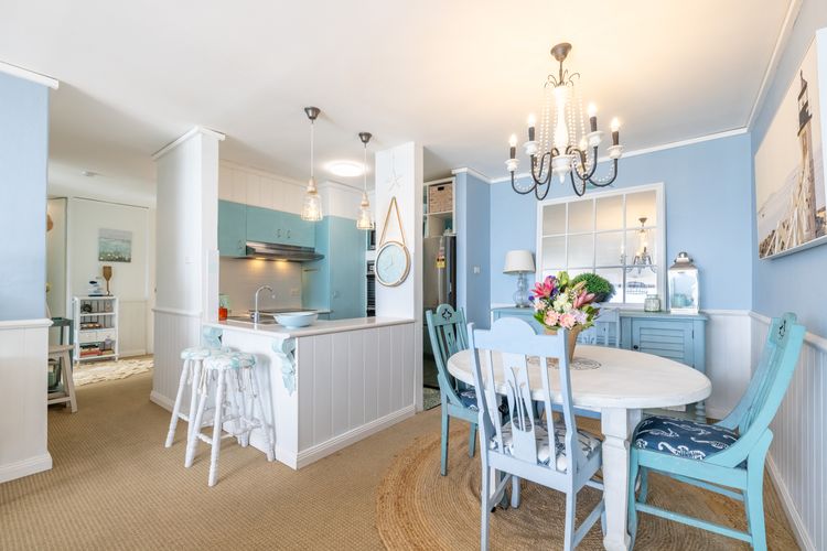 Harbourside , 14/3-7 Soldiers Point Rd – waterfront magic