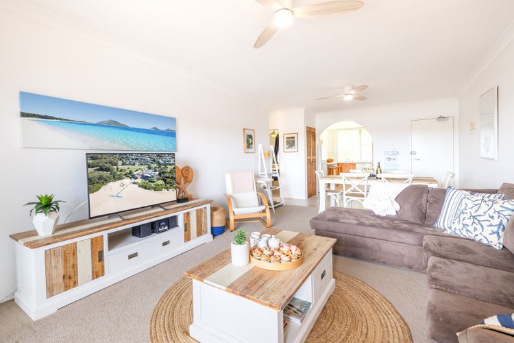 The Dunes, 8/38 Marine Dr – complex pool, tennis court and Wi-Fi