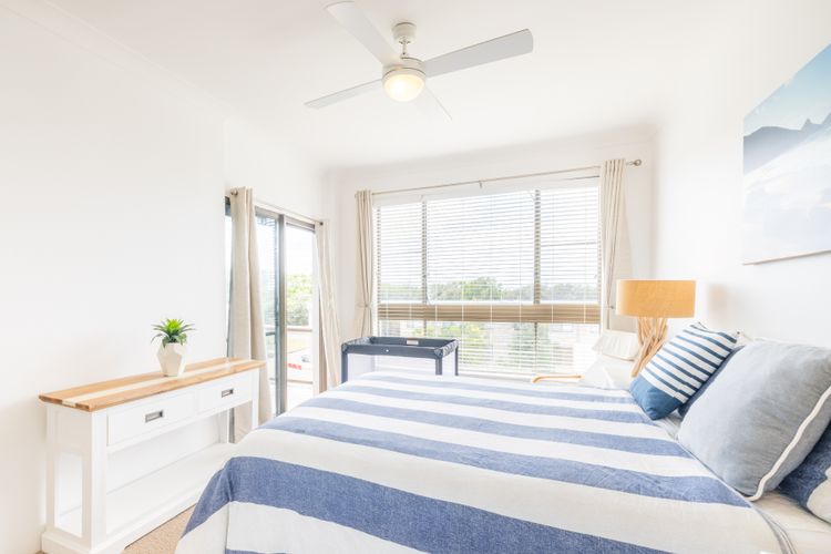 The Dunes, 8/38 Marine Dr – complex pool, tennis court and Wi-Fi