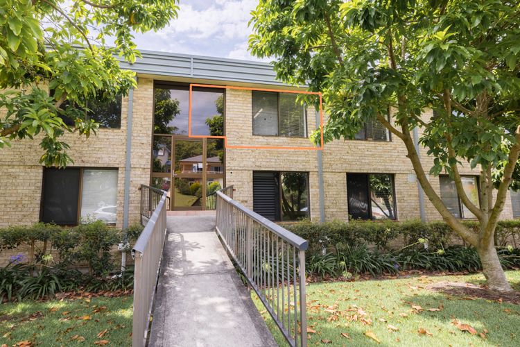 The Dunes, 8/38 Marine Dr – complex pool, tennis court and Wi-Fi