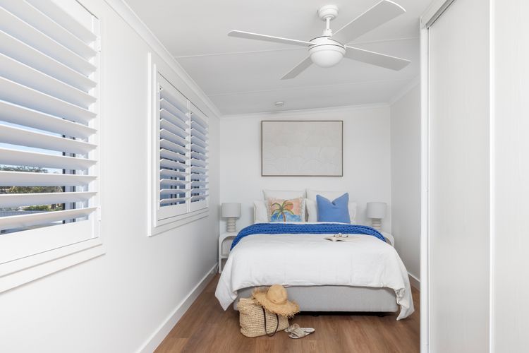 Waves at Boat Harbour, 65 Kingsley Dr – stunning house, fantastic waterviews and dog friendly