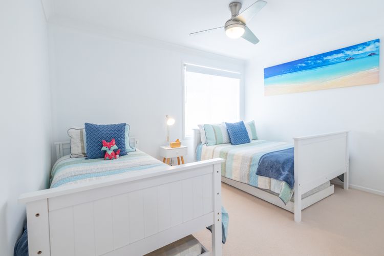 8 Ocean Avenue – Ocean Escape, Wi-Fi, views and Aircon