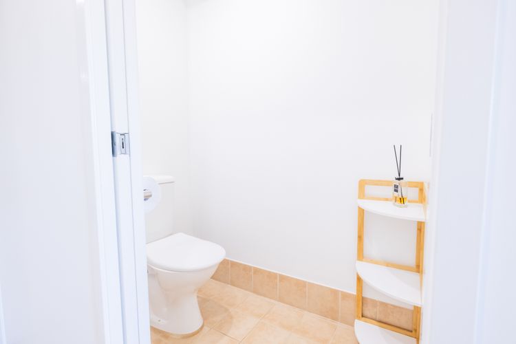 8 Ocean Avenue – Ocean Escape, Wi-Fi, views and Aircon