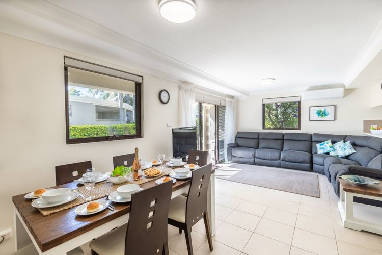 Carindale, 16/19-23 Dowling Street – Ground floor unit with complex pool and tennis Court