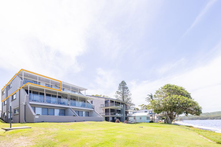 Casuarina’s, 6/33 Soldiers Point Rd – stunning waterfront unit