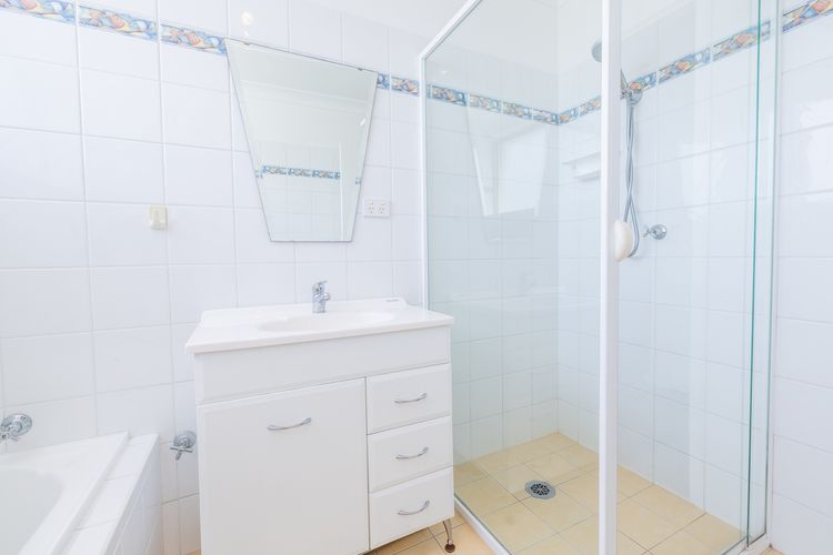 Casuarina’s, 6/33 Soldiers Point Rd – stunning waterfront unit