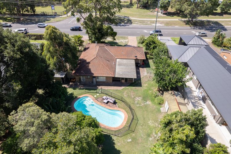 Salamander Sanctuary, 204 Salamander Way – pool, pets, linen, aircon, Wi-Fi