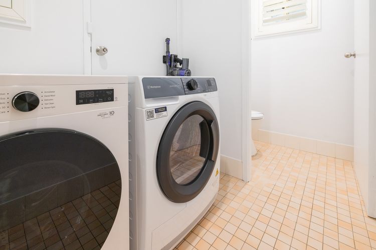 Salamander Sanctuary, 204 Salamander Way – pool, pets, linen, aircon, Wi-Fi