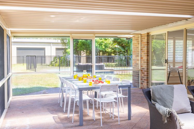 Salamander Sanctuary, 204 Salamander Way – pool, pets, linen, aircon, Wi-Fi