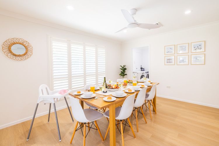 Salamander Sanctuary, 204 Salamander Way – pool, pets, linen, aircon, Wi-Fi