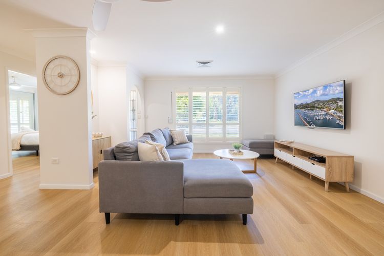 Salamander Sanctuary, 204 Salamander Way – pool, pets, linen, aircon, Wi-Fi