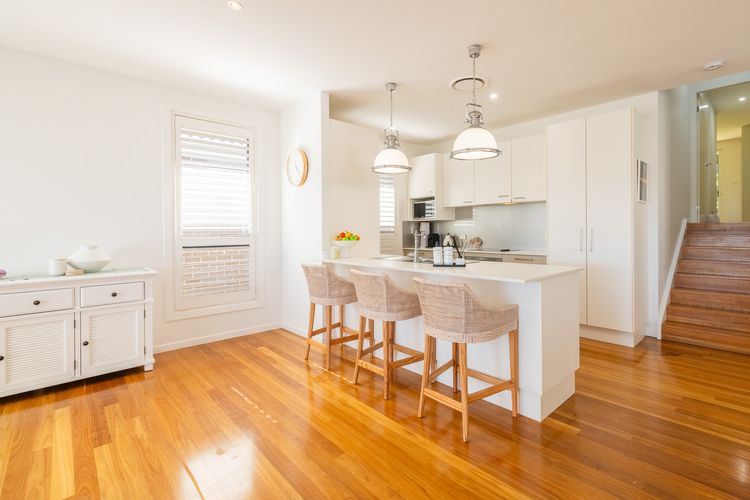 68 Saratoga Ave – Ducted Air con, Wi-Fi, Small Boat Parking