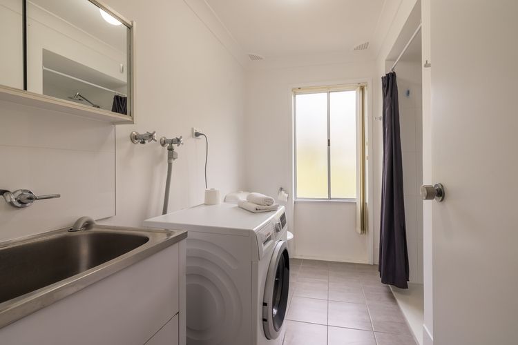 The Wreck Room, 6 Flannel Flower Fairway – fantastic house filled with activities for all