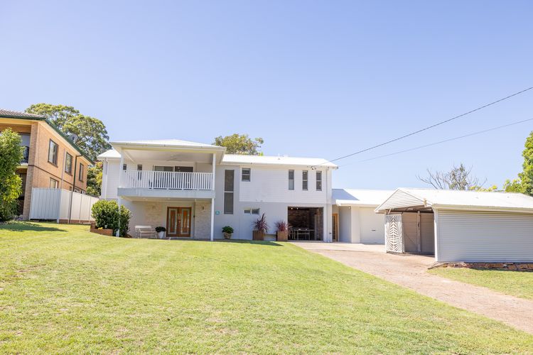 Soul of the Bay, 36 Galoola Dr – Wi-Fi, Boat Parking, Spa, Air Con