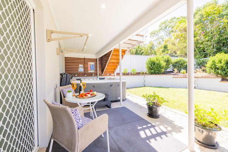 Soul of the Bay, 36 Galoola Dr – Wi-Fi, Boat Parking, Spa, Air Con