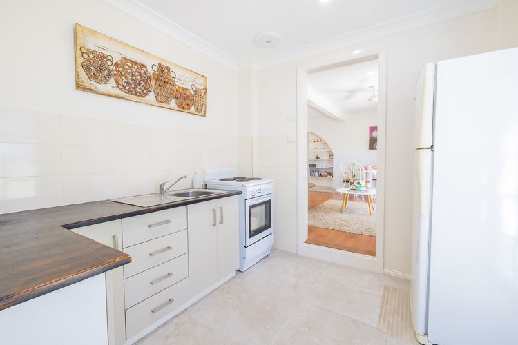 Soul of the Bay, 36 Galoola Dr – Wi-Fi, Boat Parking, Spa, Air Con