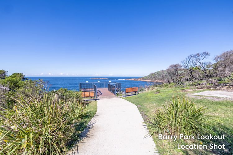 Shells on the Shore 1, 9 Lentara St – Air Con, Wi-Fi, Linen, Boat Parking