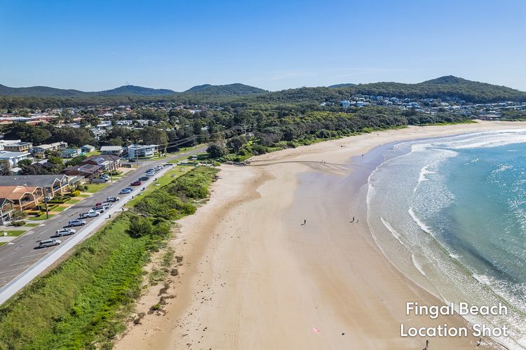 Shells on the Shore 1, 9 Lentara St – Air Con, Wi-Fi, Linen, Boat Parking