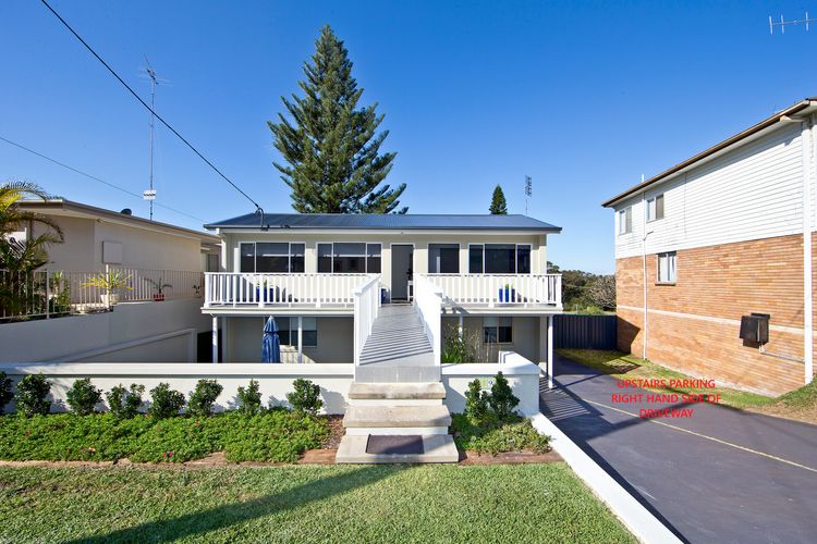 Shells on the Shore 1, 9 Lentara St – Air Con, Wi-Fi, Linen, Boat Parking