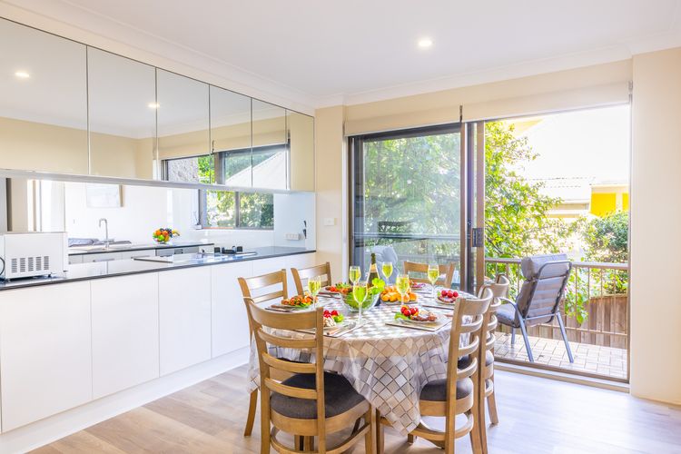 The Pelicans, 6/53 Soldiers Point Rd – stunning waterfront unit