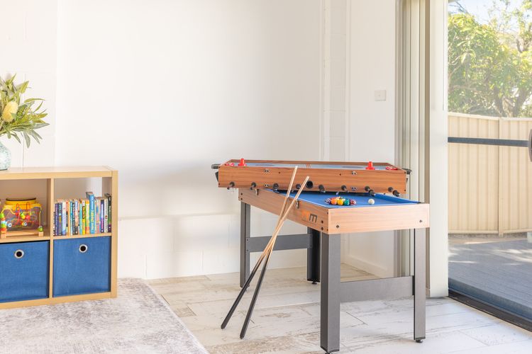 Robinson Retreat, 3 Robinson St – 4 bedrooms, 2 bathrooms, air con and Wi-Fi