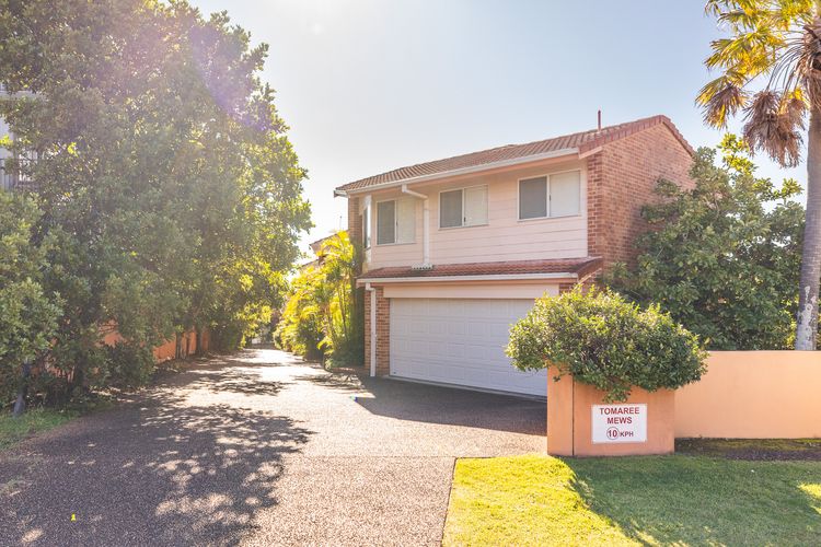 Tomaree Mews 5, 18 Tomaree St – Stunning townhouse in the heart of town